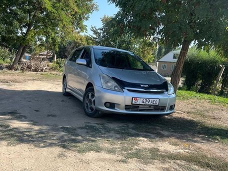 Toyota Wish, 2003 — photo 10