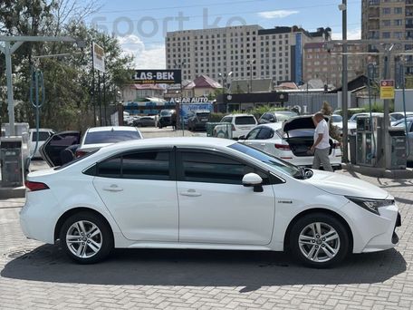 Toyota Corolla, 2021 — 照片 4