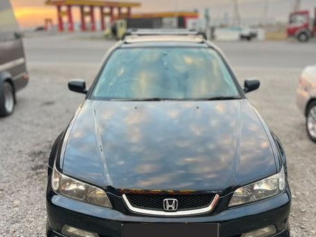 Honda Accord, 2001 — 照片 1