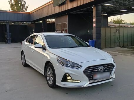 Hyundai Sonata, 2018 — фото 1