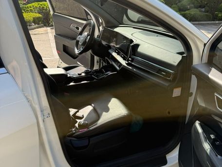 Kia Sportage, 2022 — 照片 15