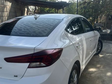 Hyundai Avante, 2018 — сүрөт 5