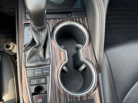 Toyota Camry, 2018 — фото 10