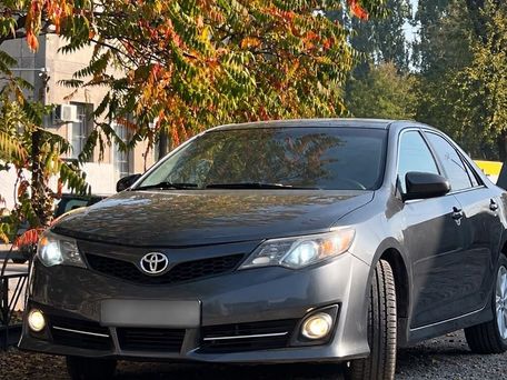 Toyota Camry, 2012 — photo 1