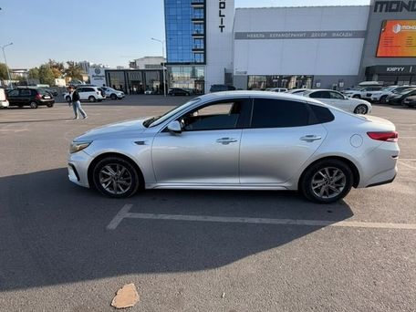 Kia Optima, 2018 — 照片 8