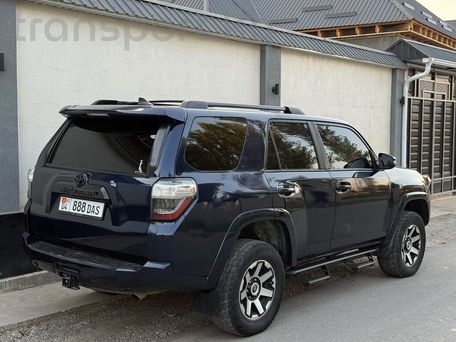 Toyota 4Runner, 2019 — фото 10