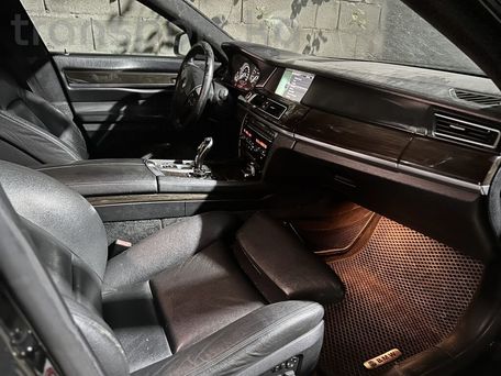 BMW 7 Series, 2009 — photo 10