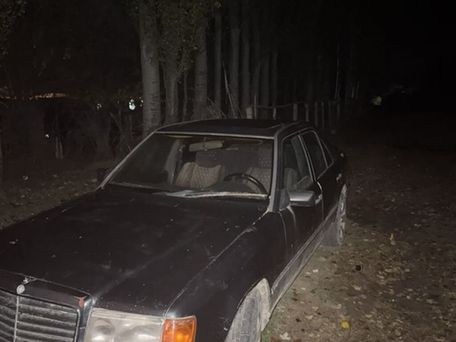 Mercedes-Benz W124, 1989 — сүрөт 5