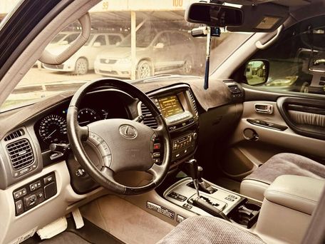 Lexus LX, 2006 — photo 10