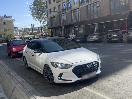 Hyundai Avante, 2016 — фото 1