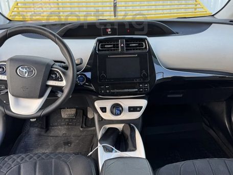 Toyota Prius, 2016 — фото 6
