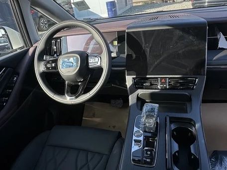 GAC Trumpchi M8, 2026 — photo 7