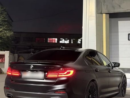 BMW 5 серии, 2018 — 照片 4