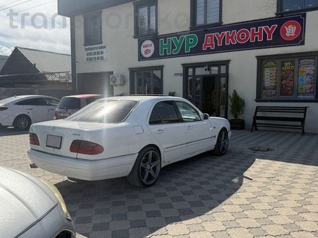 Mercedes-Benz E-Класс, 1996 — photo 13