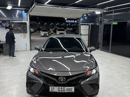 Toyota Camry, 2018 — фото 1