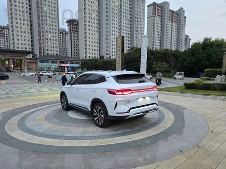 BYD Song Plus, 2024 — 照片 4