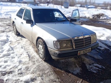 Mercedes-Benz 190 (W201), 1991 — сүрөт 12