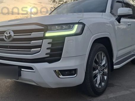Toyota Land Cruiser, 2021 — фото 1