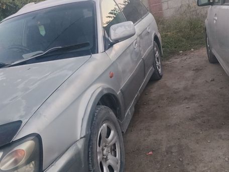 Subaru Legacy, 2002 — 照片 3