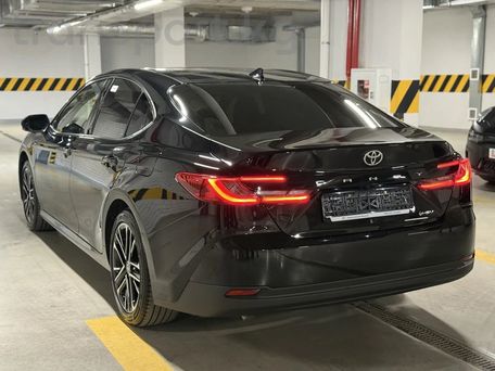 Toyota Camry, 2025 — 照片 3