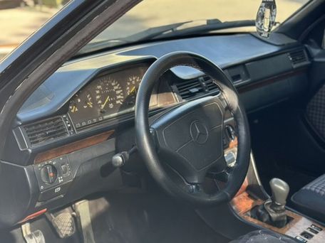 Mercedes-Benz W124, 1993 — 照片 10