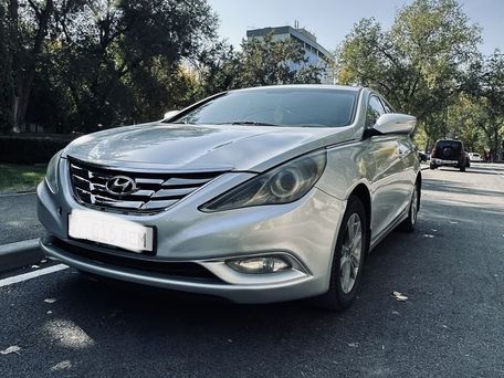 Hyundai Sonata, 2013 — photo 1