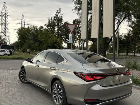 Lexus ES, 2025 — сүрөт 4