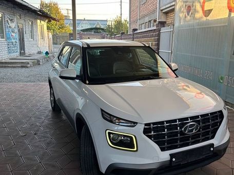 Hyundai Venue, 2020 — photo 3