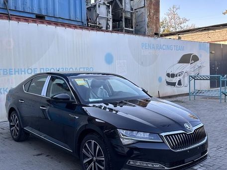 Skoda Superb, 2025 — photo 1