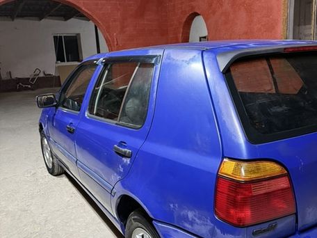 Volkswagen Golf, 1996 — 照片 1