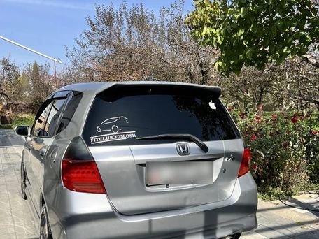 Honda Fit, 2003 — photo 8