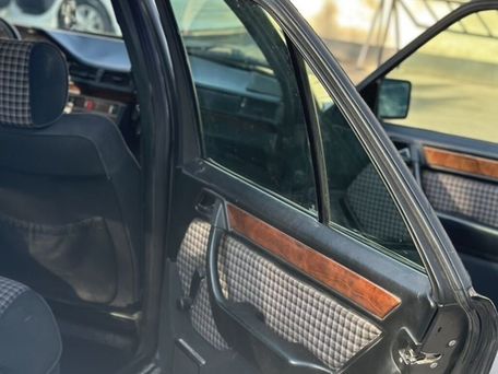 Mercedes-Benz W124, 1993 — 照片 13