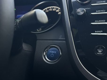 Toyota Camry, 2019 — сүрөт 11