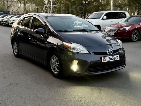 Toyota Prius, 2015 — 照片 2