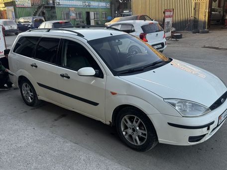 Ford Focus, 2004 — photo 1