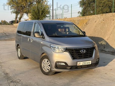 Hyundai Grand Starex, 2018 — фото 1