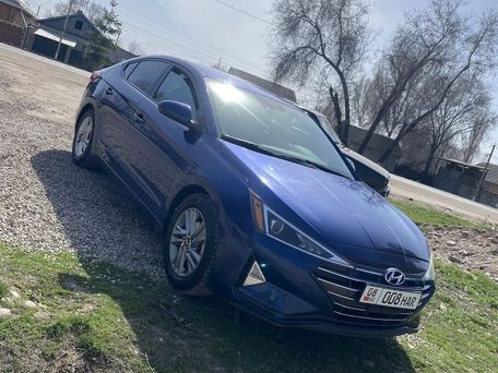 Hyundai Elantra, 2018 — 照片 2