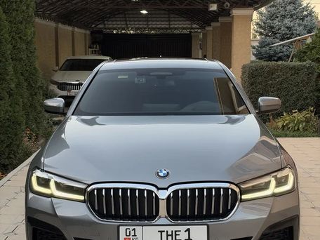 BMW 5 серии, 2022 — photo 1
