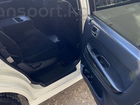 Honda Stream, 2000 — photo 13