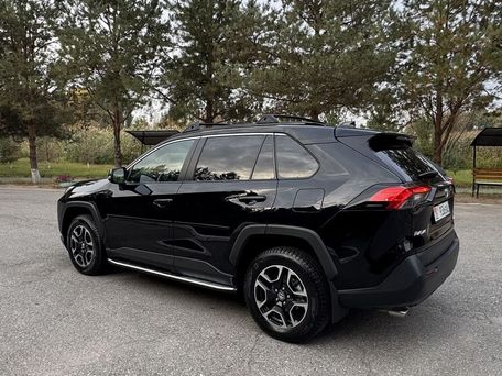 Toyota RAV4, 2020 — фото 2