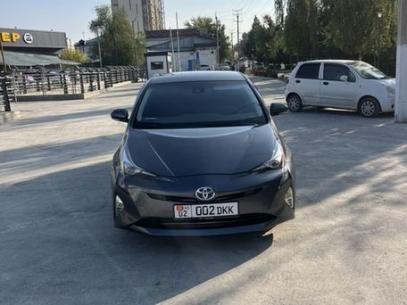 Toyota Prius, 2018 — photo 2