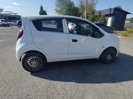 Chevrolet Spark, 2010 — photo 7