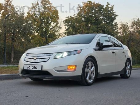 Chevrolet Volt, 2012 — 照片 1