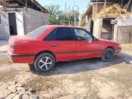 Mazda 626, 1990 — photo 2