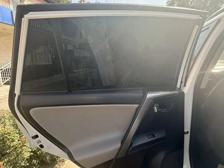 Toyota RAV4, 2017 — 照片 8