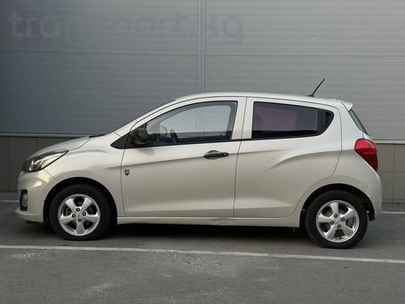 Chevrolet Spark, 2018 — 照片 5