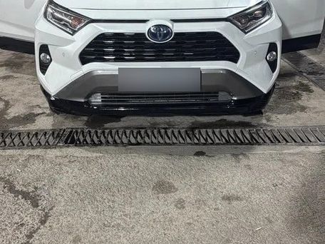 Toyota RAV4, 2018 — фото 1