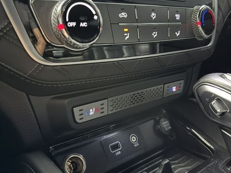 SsangYong Rexton, 2020 — photo 13