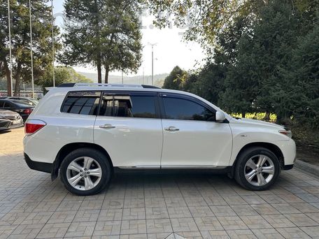 Toyota Highlander, 2013 — 照片 1