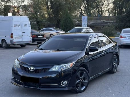 Toyota Camry, 2014 — 照片 1